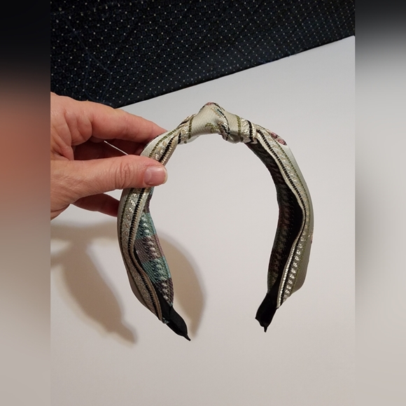 2 Women's headband new without tags - Picture 8 of 10